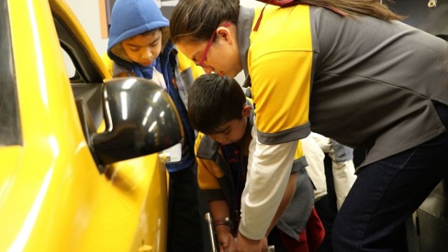 kidzania_indigenas.jpg