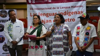 LAS LENGUAS INDÍGENAS VIAJAN EN EL METRO